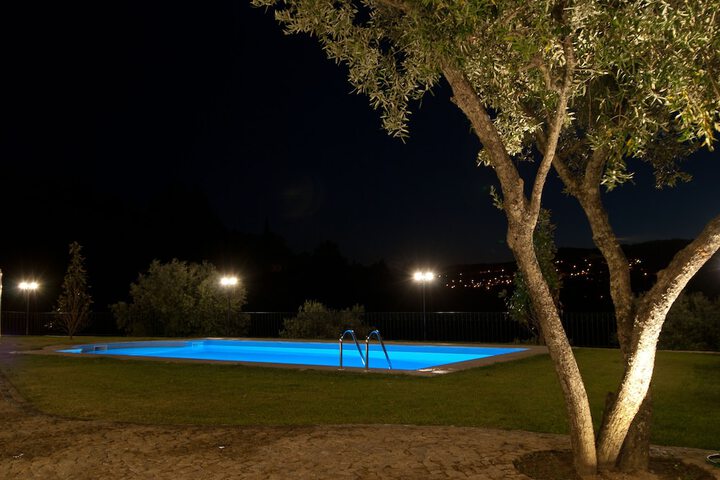 Pool 136 of 193