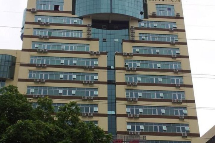 Hotel 7 of 13