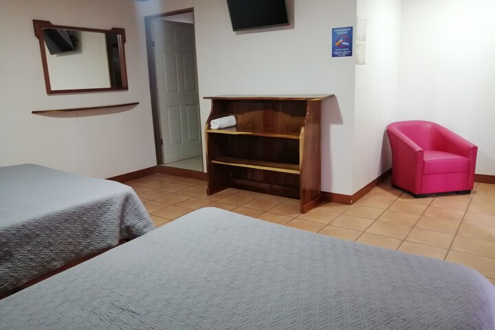 Room 20 of 110