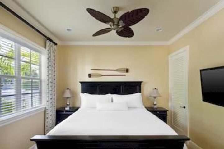 Room 84 of 214