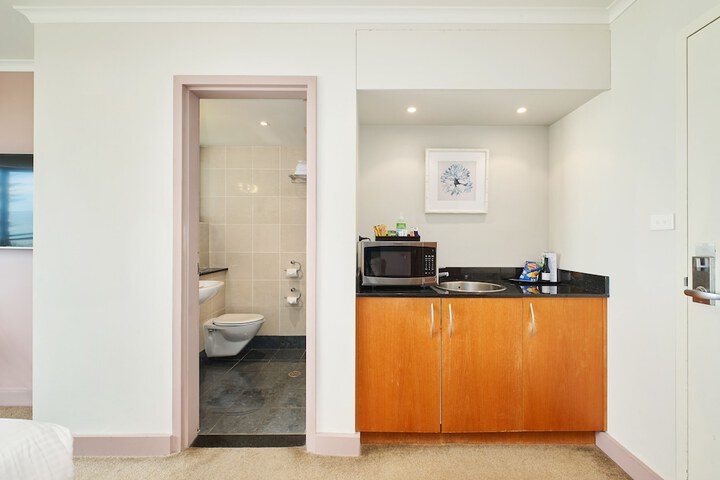 Room 14 of 81