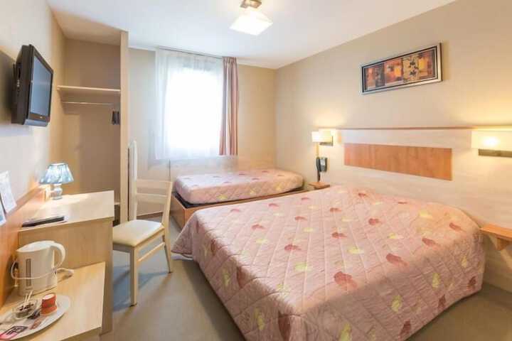Room 6 of 27