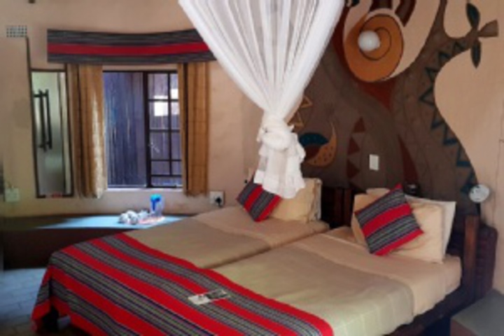 Room 380 of 792