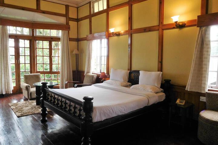Room 16 of 48