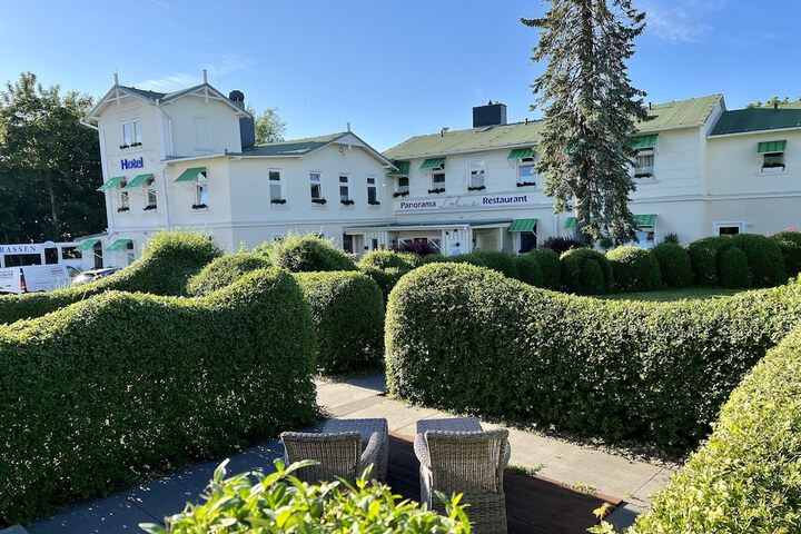 Hotel 99 of 106