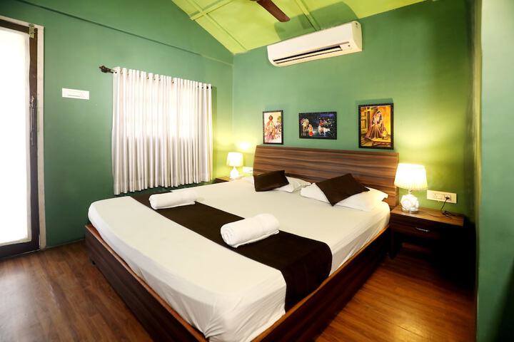 Room 7 of 87