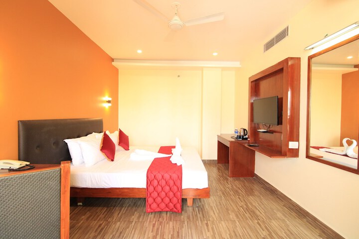 Room 8 of 26