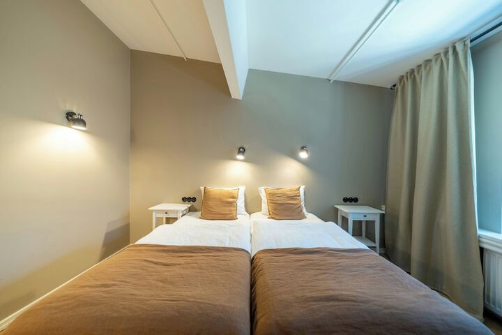 Room 14 of 53