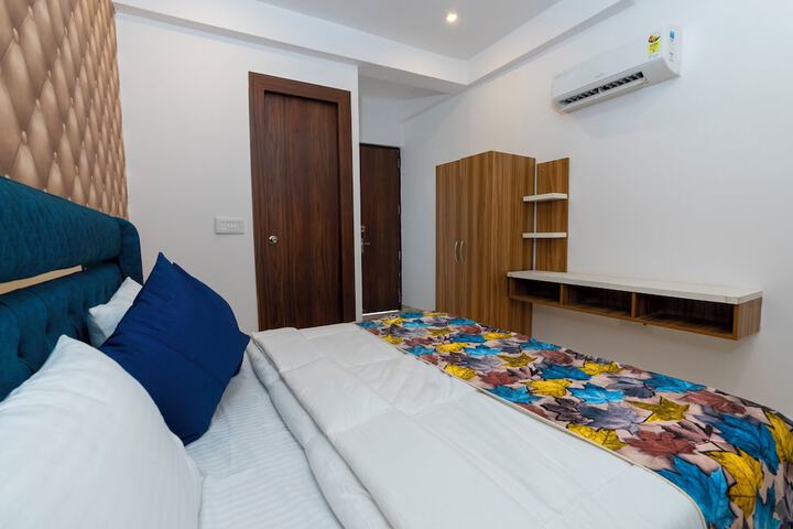 Room 19 of 61