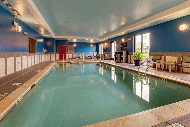Pool 38 of 67