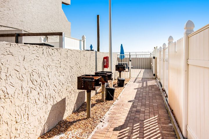 Property Grounds 98 of 107