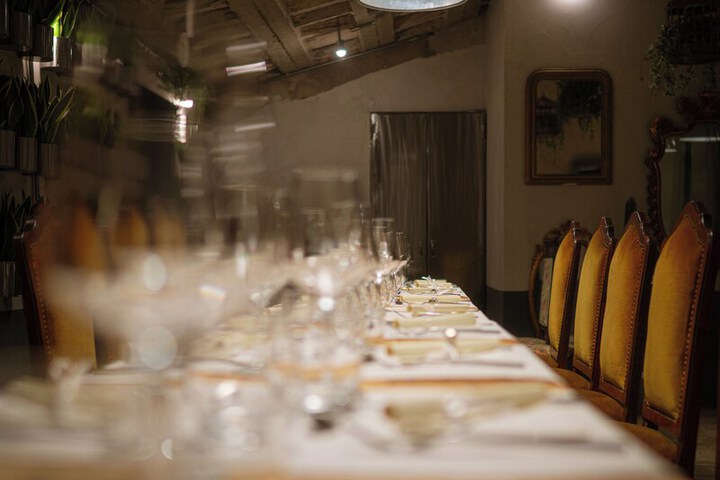 Dining 63 of 101