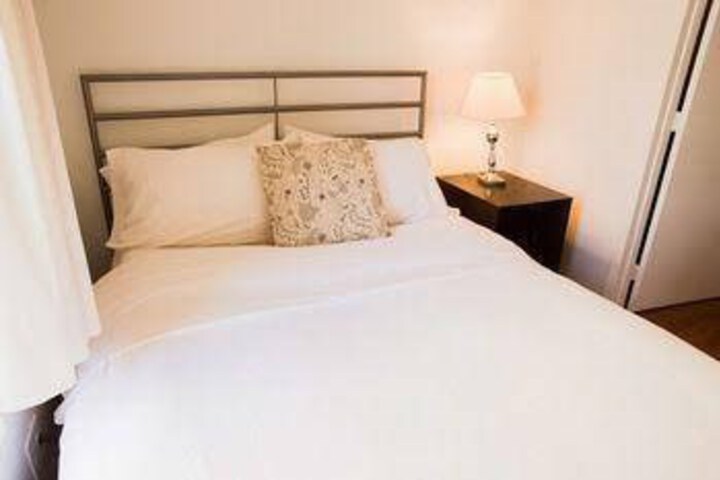  Herrick Guest Suites Bank Street Apartment 5