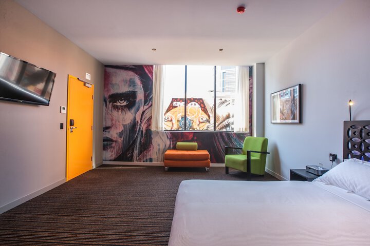 Room 14 of 61