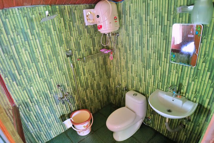Room 40 of 66