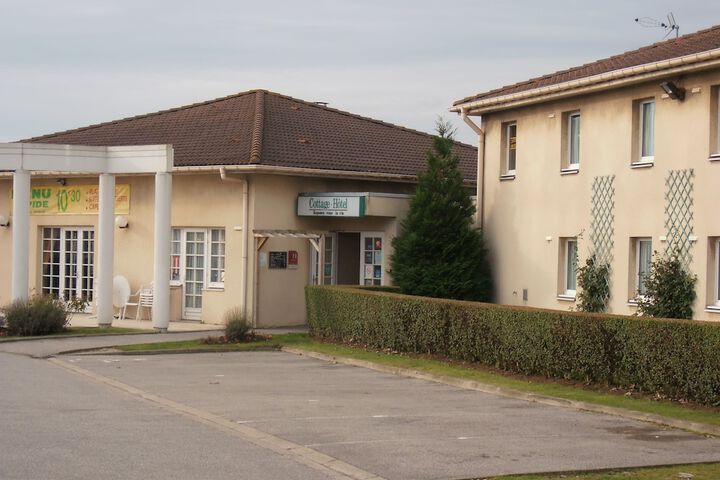 Logis Cottage Hotel Calais in Calais