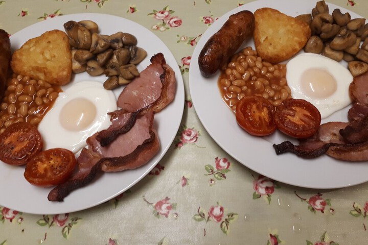 Breakfast/Coffee Service 22 of 45