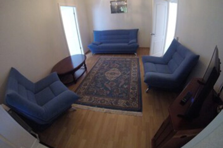 Room 33 of 47