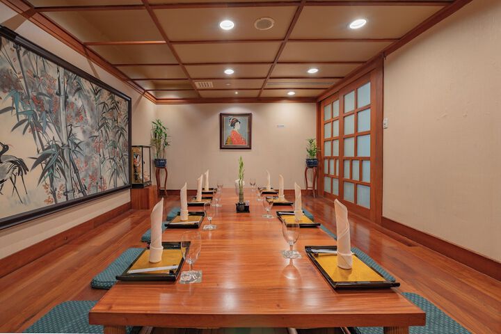 Dining 90 of 104