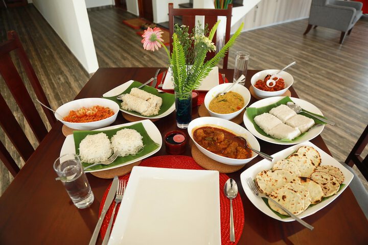 Dining 72 of 85