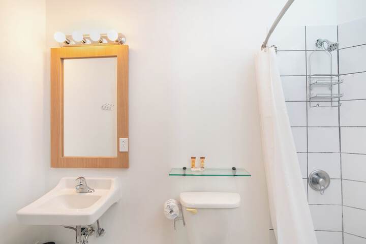 Clean Restrooms