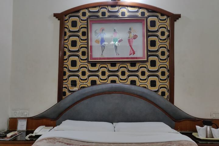 Room 17 of 59