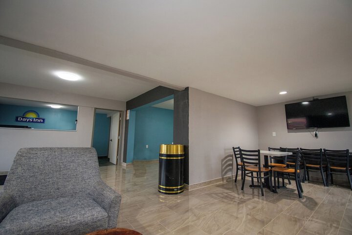 Hotel Interior 2 of 12