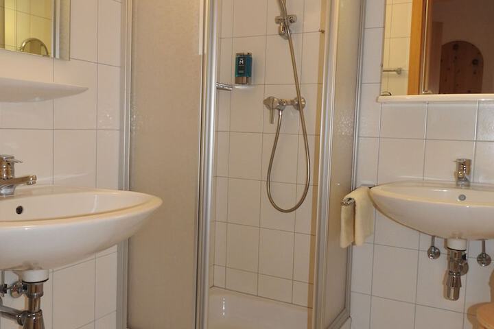 Room 60 of 70