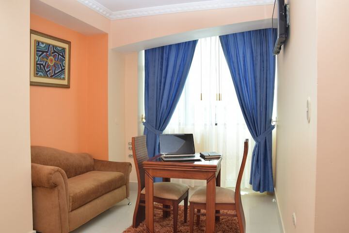 Room 25 of 40