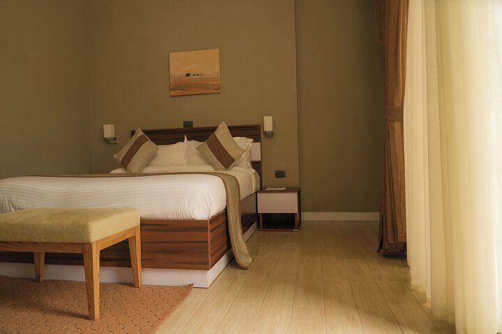 Room 14 of 63
