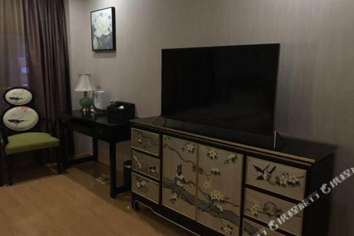 Puzhen Hotel