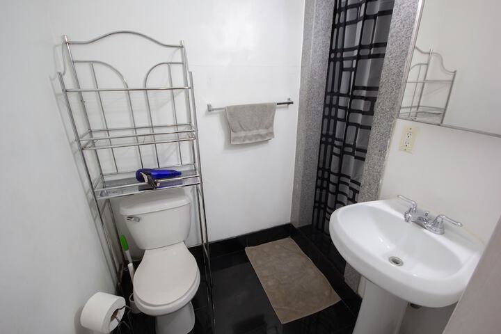 Room 95 of 121