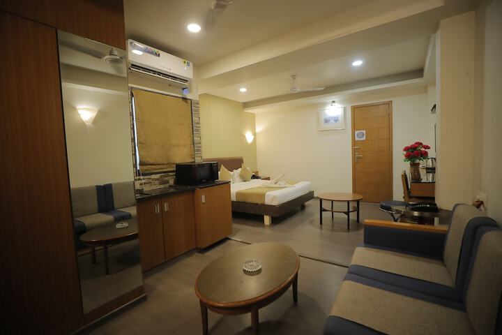 Room 7 of 58