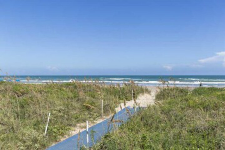 Beach 9 of 34