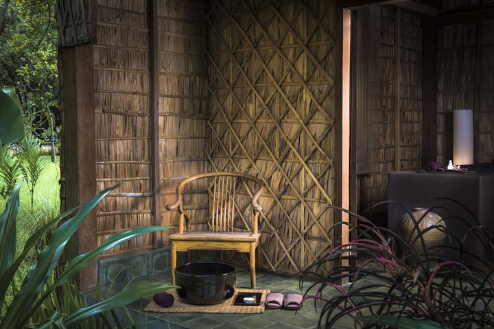 Hotel Interior 77 of 140