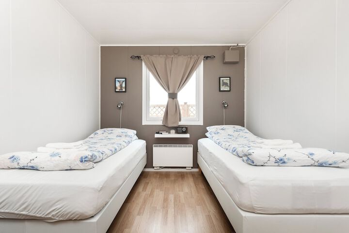 Room 8 of 58