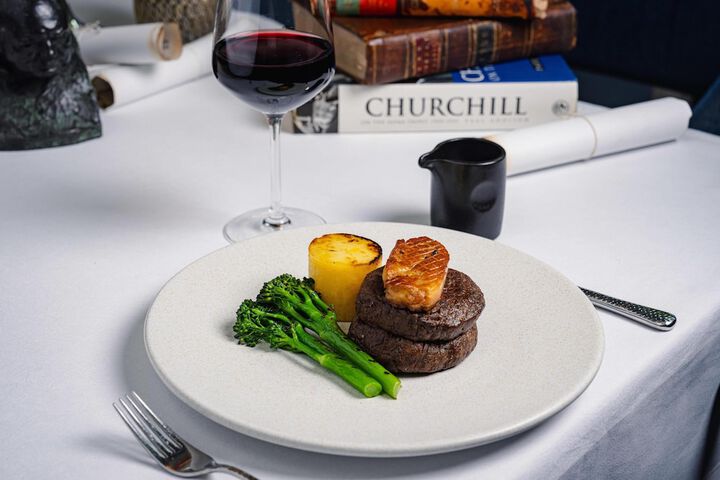 Dining 166 of 178