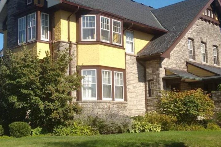 SPRINGBANK HOUSE