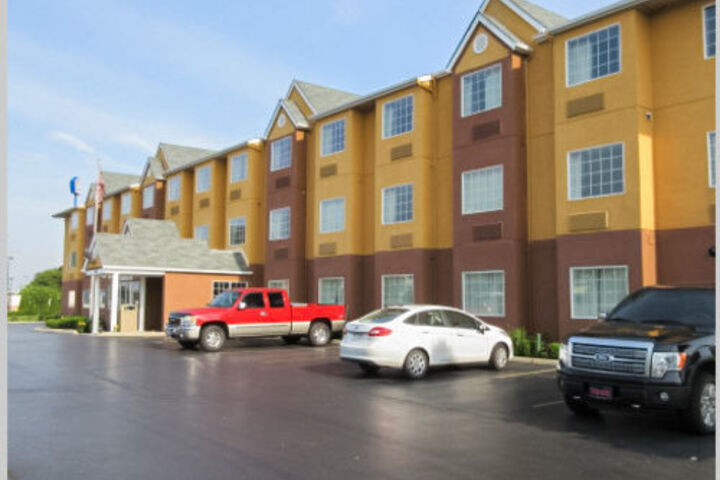 Microtel Inn & Suites by Wyndham Grove City / Columbus