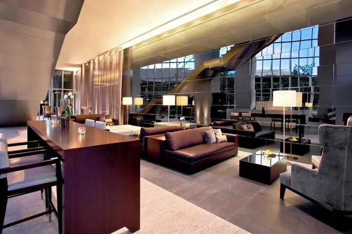 Hotel Lobby