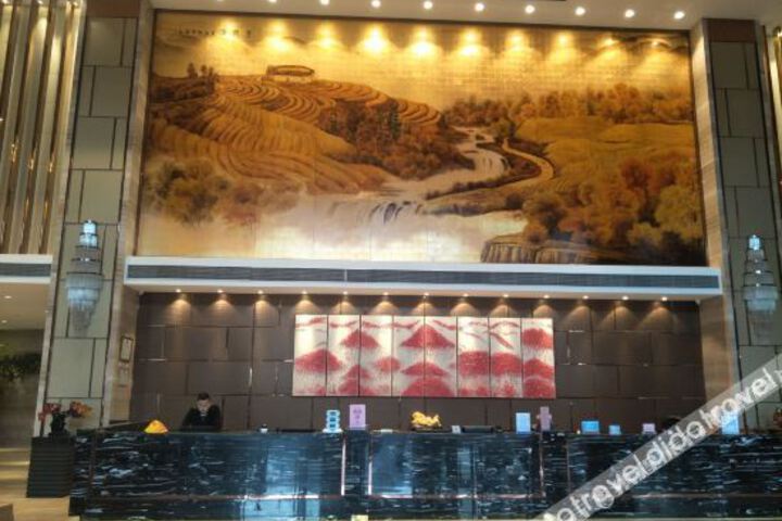 Hotel Interior 4 of 13