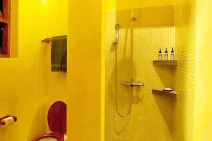 Room 20 of 64