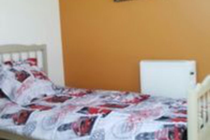 Room 13 of 21