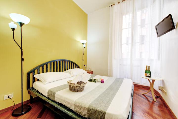 Room 3 of 6