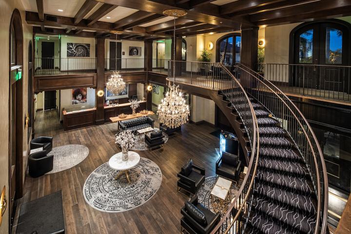 Lobby Photo