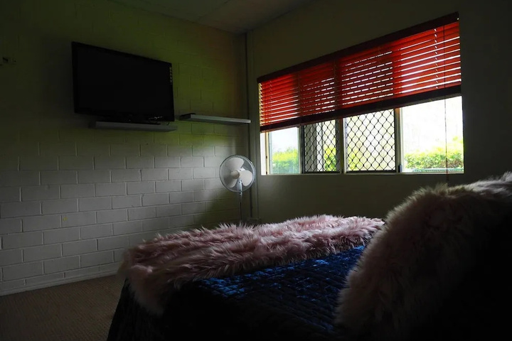 Room 2 of 12