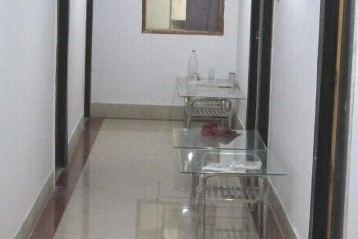 Ballroom/Hall 15 of 18