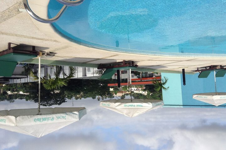 Pool 19 of 55