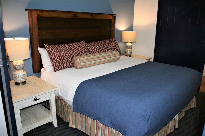Room 30 of 169