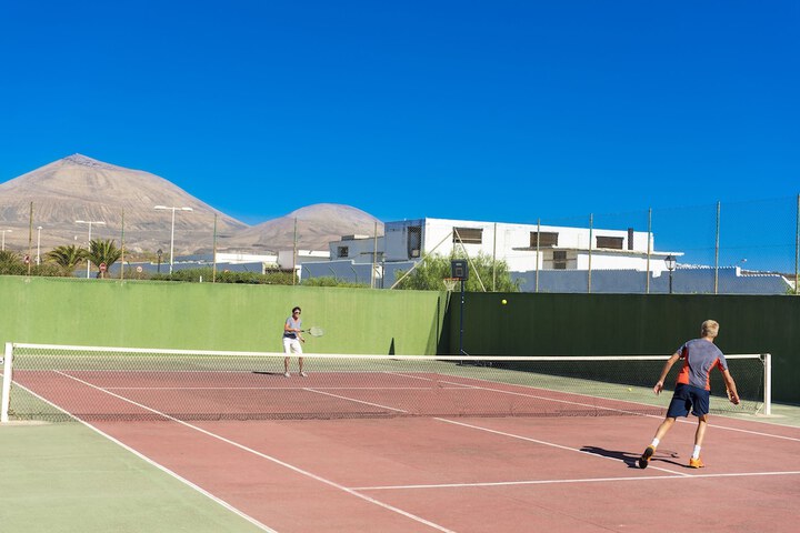 Tennis court